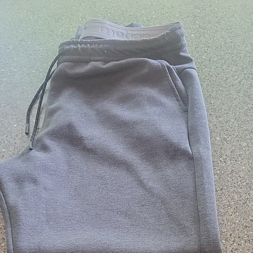 Motionwear Gray Sweatpants Comfortable Athletic Loungewear